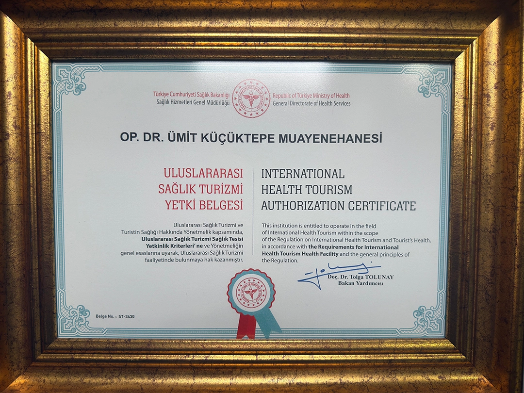 Zulassungszertifikat für internationalen Gesundheitstourismus der Privatpraxis von Op. Dr. Ümit Küçüktepe, Nummer ST-3430